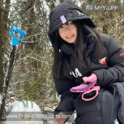 滑鹤迅